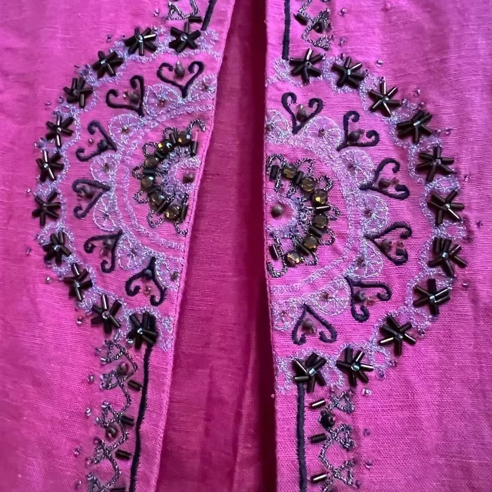 Vtg Brownstone Studio pinky-red bead embellished hook & eye closure cardigan